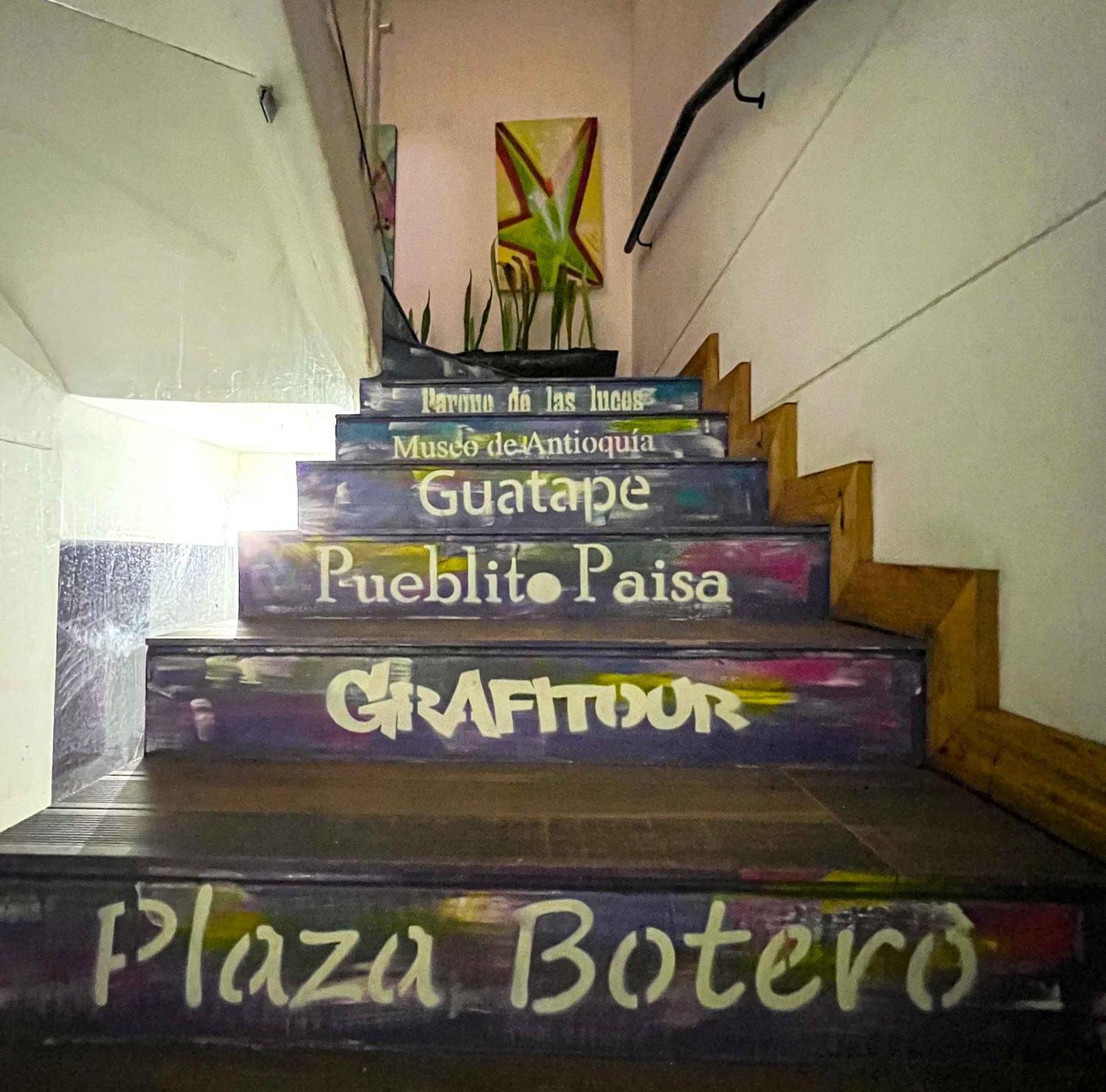 Hotel Medellin Arte Εξωτερικό φωτογραφία